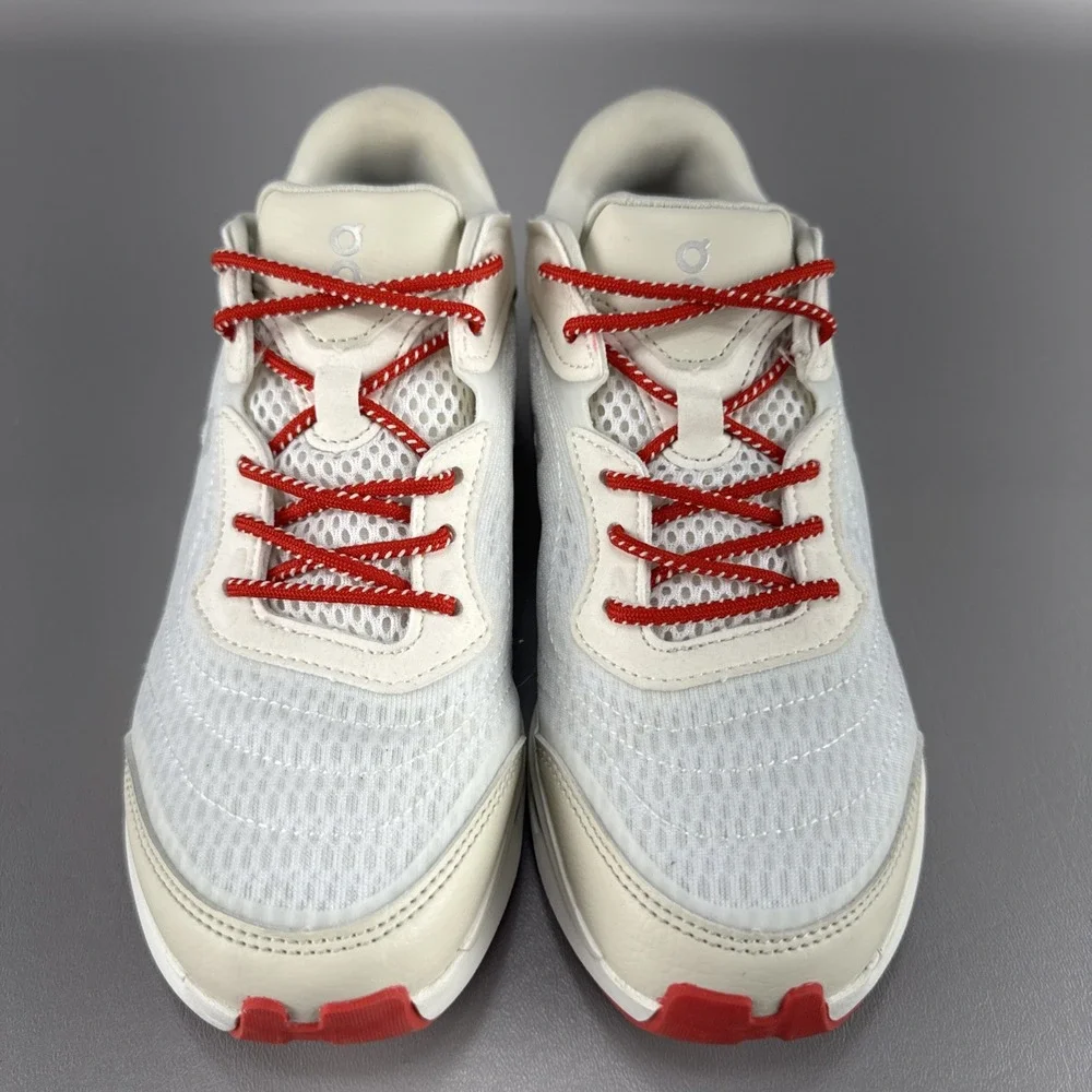 On X Zendaya Cloudzone Moon Sneakers Ivory Wolf 3WF30613045 Womens Comfort Sz 8